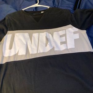 Undefeated long sleeve tee